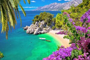 Der Strand von Punta Rata bei Brela gehört zu den beliebtesten Fotomotiven in Kroatien.